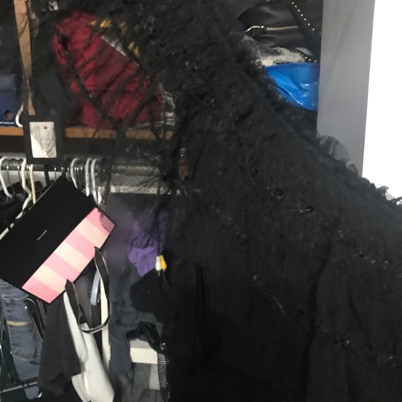 Top - Picture 2 of 5